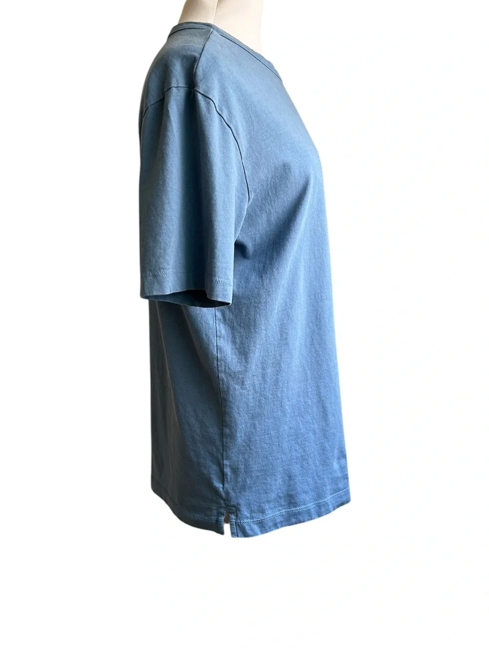 H&M Les Artisans du Bon Goût Slate Blue Crewneck Short Sleeve T-shirt Medium